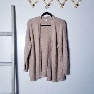 AMERICAN EAGLE OUTFITTERS OVERSIZED TAN FUZZY CARDIGAN SIZE MEDIUM